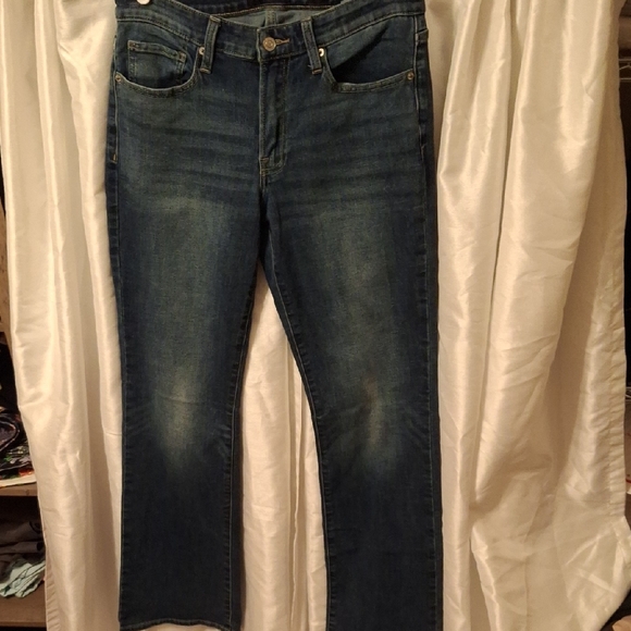 Lucky Brand Denim - Lucky Brand Denim Straight Jeans 10/30 💙💙💙💙